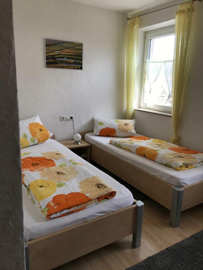 Ferien- Und Winzerhof Ute Braun Nordheim am Main Exterior foto